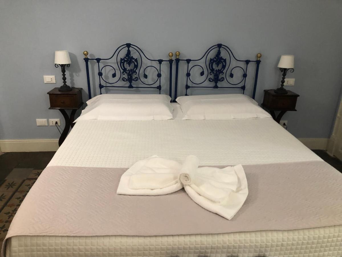 Palazzo Pastura B&B And Apartments CTA Eksteriør bilde
