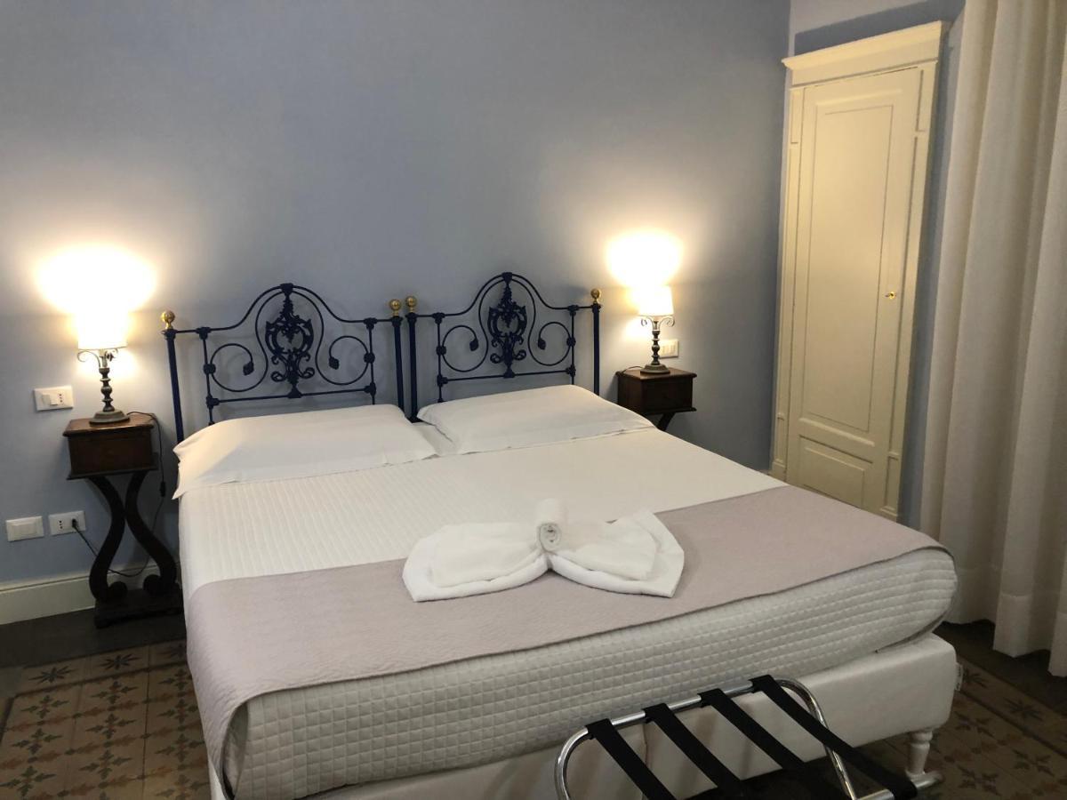 Palazzo Pastura B&B And Apartments CTA Eksteriør bilde